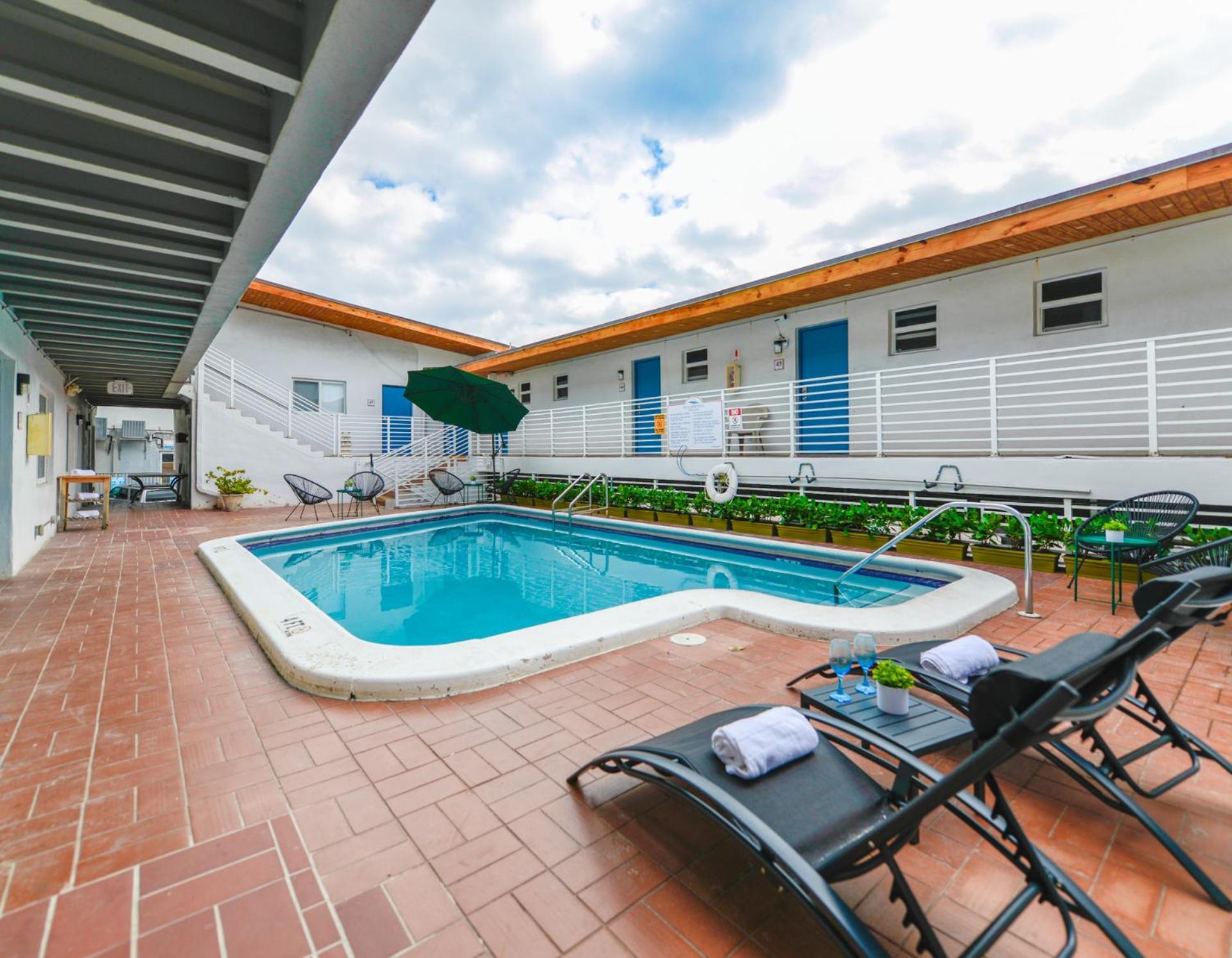 Hollywood Beach Retreat Studio - M23 Buitenkant foto
